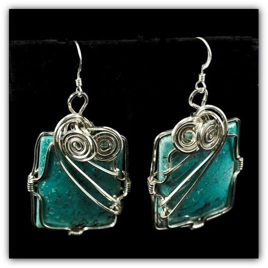 Бижутерия из проволоки.