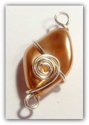 Оплетенная бусина