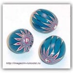 Бусины из пластики.