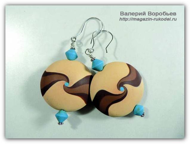 Сережки из полимерной глины.