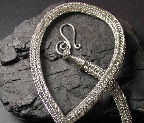 Плетение Викинг (Vikinq Knit) из проволоки. Вяжем из проволоки браслет (Викинг Книт).