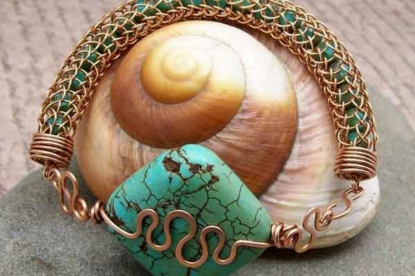 Как сплести из проволоки концевики (заглушки).