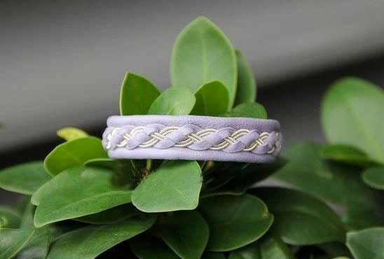 Браслет из кожи и бисера своими руками.