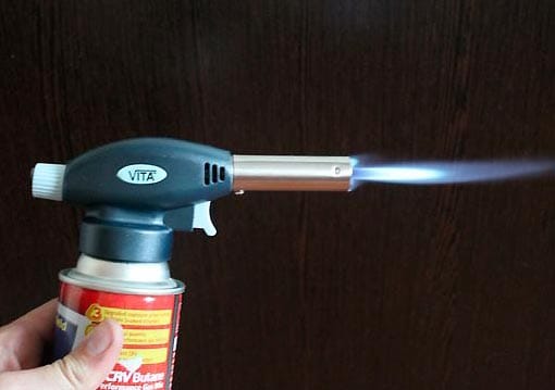 Газовая горелка на баллончик с пьезоподжигом