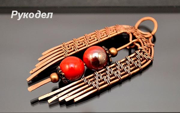 Подвеска из проволоки