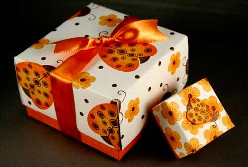 Коробочка-для-подарка