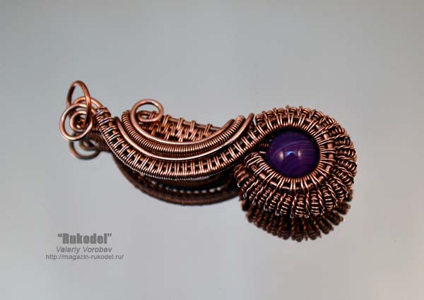 Кулон-из-проволоки-от-Анатольевича