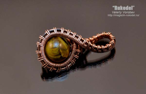 Подвеска из проволоки - фото