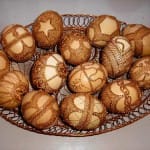 Как украсить яйца.